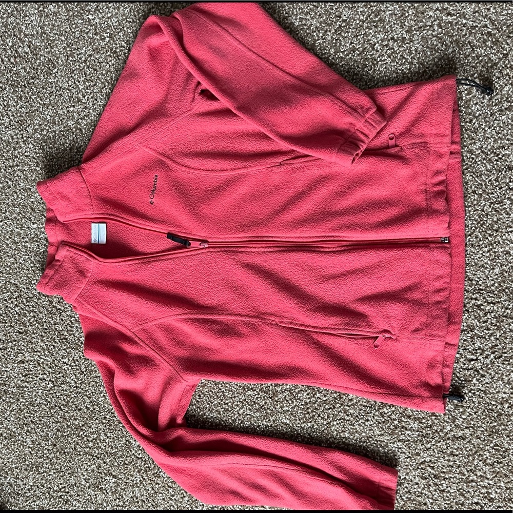 Women’s Columbia , coral colored full zip fleece. Size medium